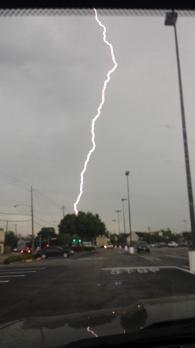 lightning 1.jpg